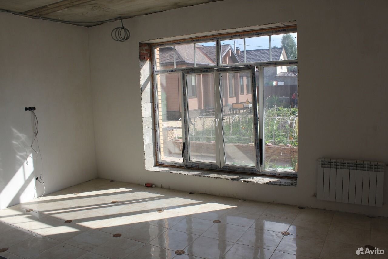 Коттедж 270 м² на участке 16 сот.