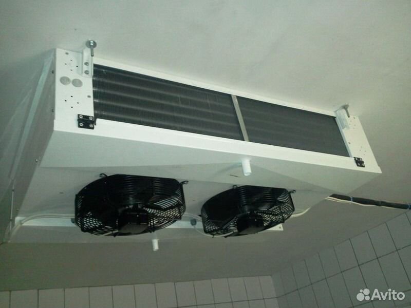 Хол камер. Сплит -система среднетемпературный воздухоохладитель 1970*651*457. Сплит система для холодильной камеры. Воздухоохладитель KLS-235. Холодильная сплит система для холодильной камеры.