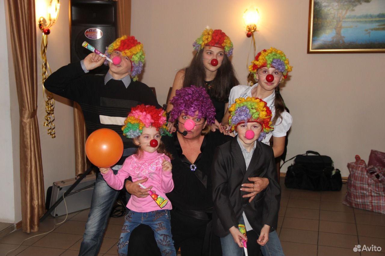 клоуны приехали. клоуны приехали. дрессировщик петухов. клоуны приехали. клоуны приехали.