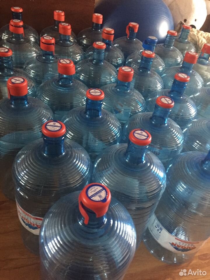 1 17 литра. 15 Литровая бутылка. Бутыль 15 литров. 17 Литров бутылка. Плотная пластиковая бутыль 3 литра.