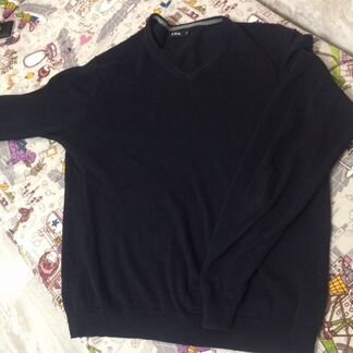 Пуловер чёрный ostin с вырезом