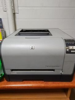 HP Color LaserJet CP1515n продам