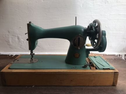 Швейная машинка класса 1-м