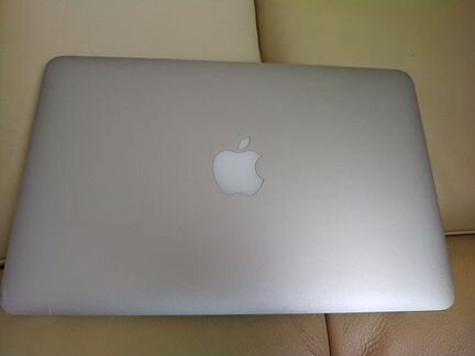 Apple macbook AIR A1370