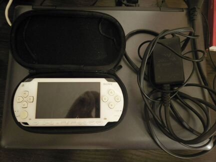 Sony PSP-1008