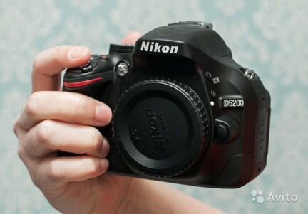 Продается body зеркальной камеры Nikon D5200