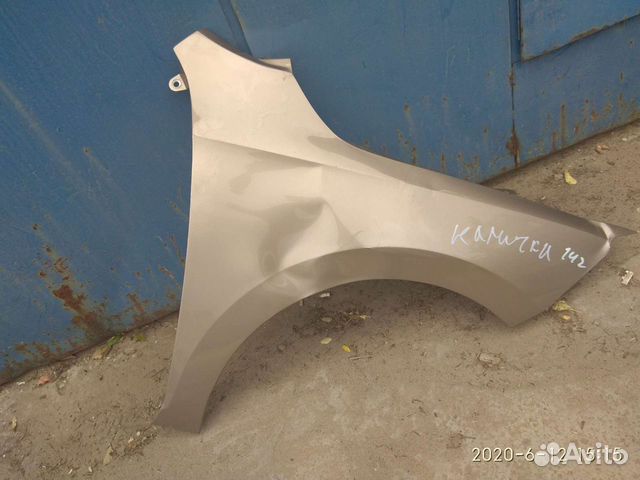 Крыло правое перед Skoda Rapid б/у