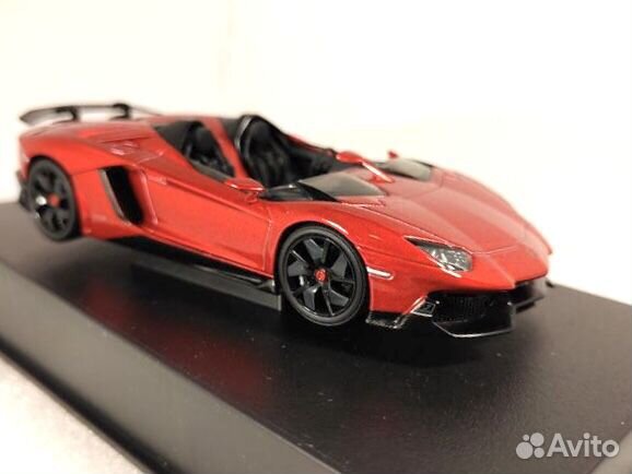 Lamborghini Aventador J-Roadster 1/43 AutoArt