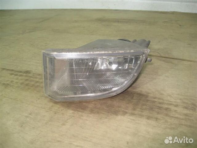 Птф передняя левая Toyota RAV4 A2 2003