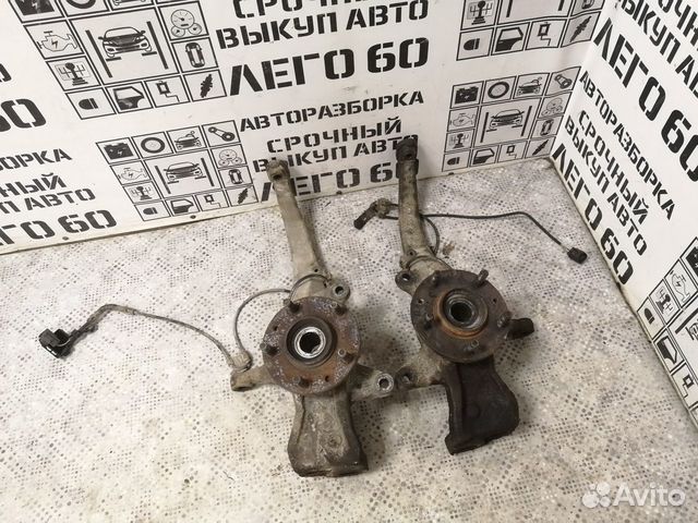 Кулак поворотный передний правый для Mazda 6 (GG)