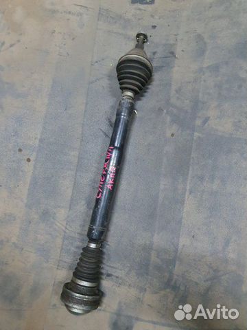 Привод, полуось передний правый Skoda Superb