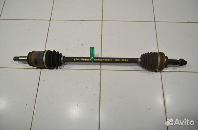 Полуось задняя левая Toyota Highlander 2 3.5