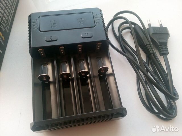 Зарядное устройство Nitecore i4 new