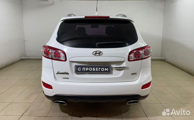 Hyundai Santa Fe `2011