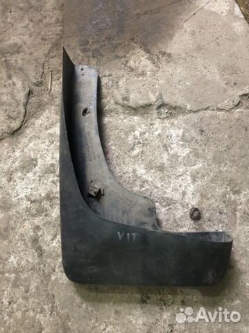 Брызговик задний Сузуки Гранд Витара 3