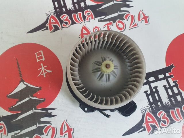Вентилятор печки Toyota Ractis NCP100 1NZ-FE 2005