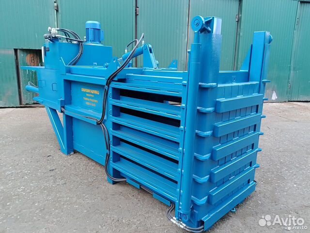 Горизонтальный пресс для пакетирования макулатуры