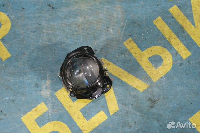 Передняя левая противотуманная фара Mitsubishi ASX