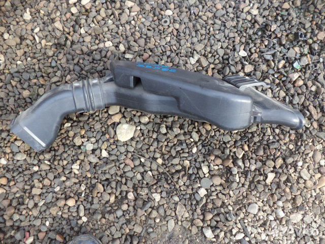 Воздухозаборник Mitsubishi Outlander CW5W 4B12