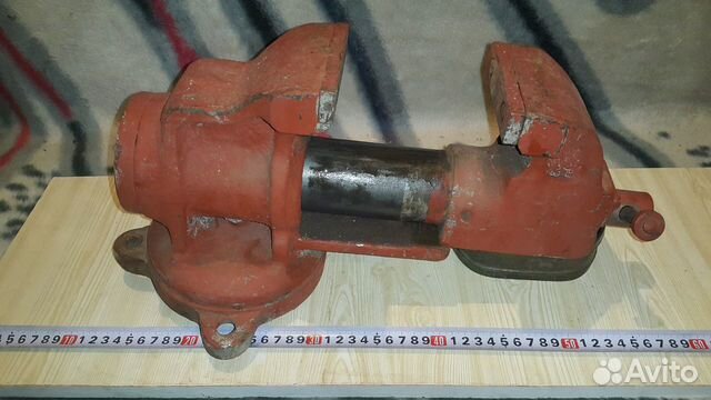 Тиски с наковальней большие редкие СССР