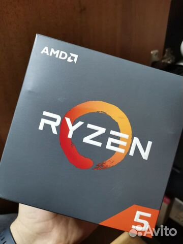 Процессор AMD Ryzen 5 2600X BOX (с кулером)