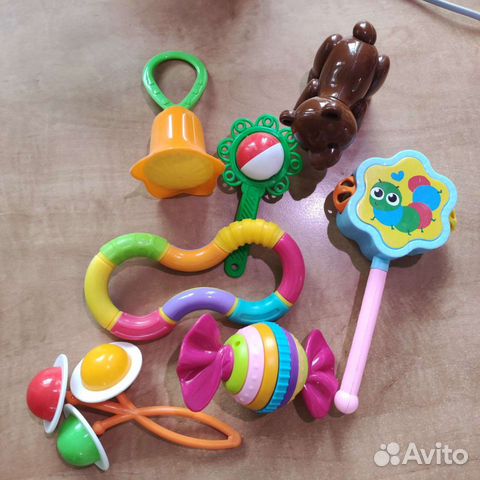 Развивающие игрушки пакетом