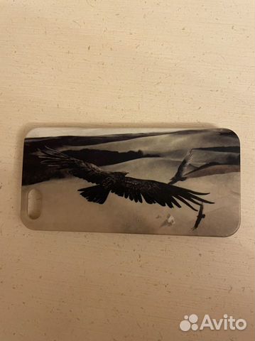 Чехлы на телефон iPhone 5s