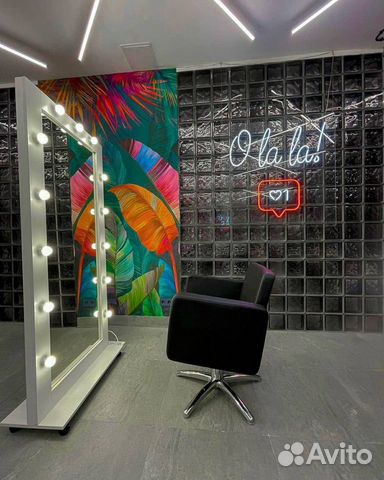 Администратор салона красоты