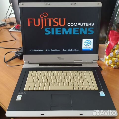 Ноутбук Fujitsu Siemens Amilo Pro V2035 (Германия)