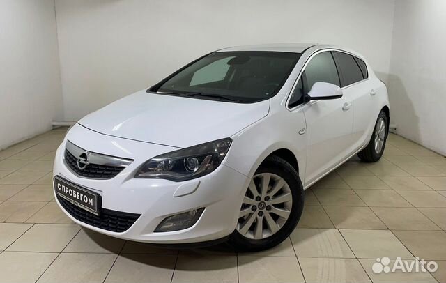 Opel Astra `2010