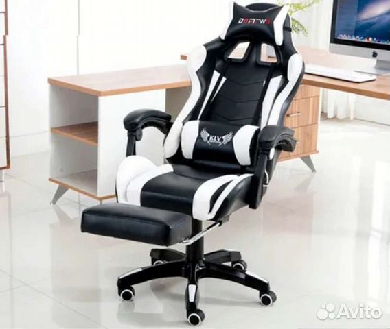 Кресло игровое новое с подножкой