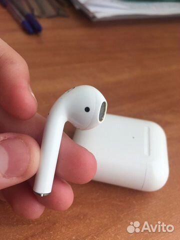 Airpods 2