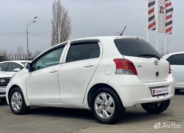 Toyota Vitz 1.0 CVT, 2009, 210 000 км