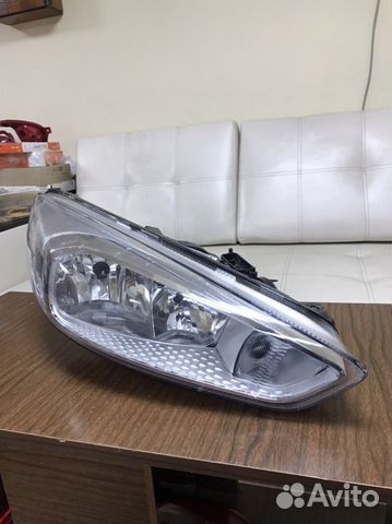 Фара правая Ford Focus 3 рестайлинг 14-19г