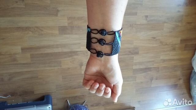 Браслет на руку Браслет на руку
