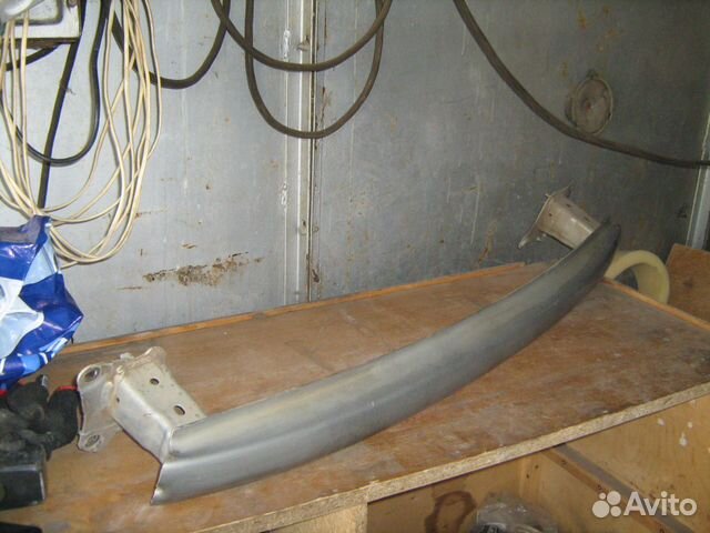 Усилитель бампера задний на шкоду октавию А5