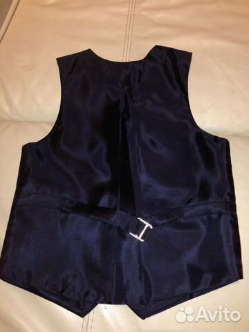 Продаю жилетку для мальчика Herdal (новую) Продаю жилетку для мальчика Herdal (новую)