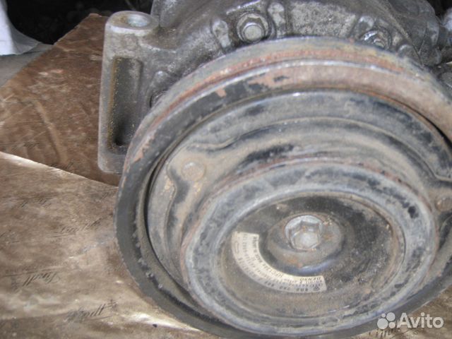 Компрессор кондиционера двиг 1.6 ALZ vw passat b5+