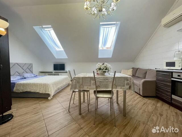 

Квартира-студия, 50 м², 3 кровати
