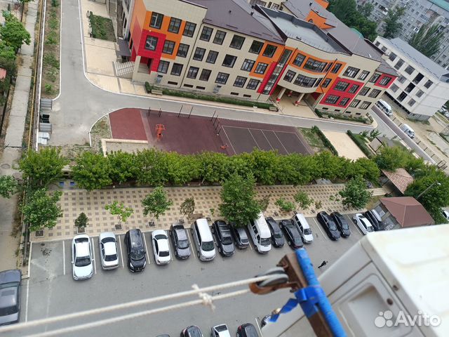 

1-к. квартира, 47 м², 10/10 эт.