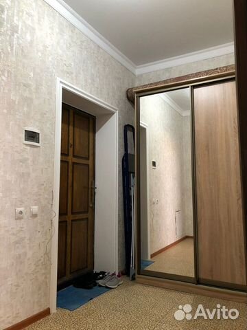 

1-к. квартира, 52 м², 1/6 эт.