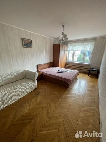 

1-к. квартира, 33 м², 9/9 эт.