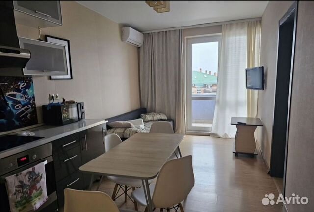 

2-к. квартира, 54 м², 6/13 эт.