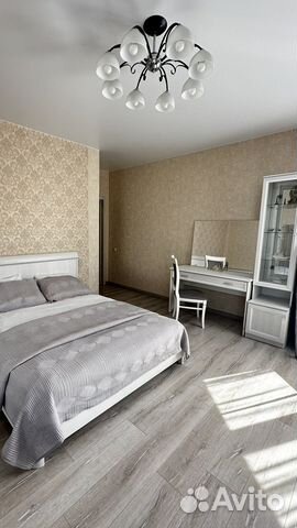 

2-к. квартира, 75 м², 8/25 эт.