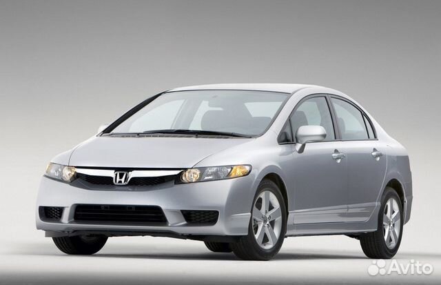 Лобовое стекло на а/м Honda Civic 4D 2005-2011 Лобовое стекло на а/м Honda Civic 4D 2005-2011