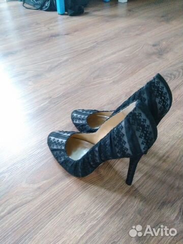 Классические туфли Badgley Mischka Brynn 38,5 рр
