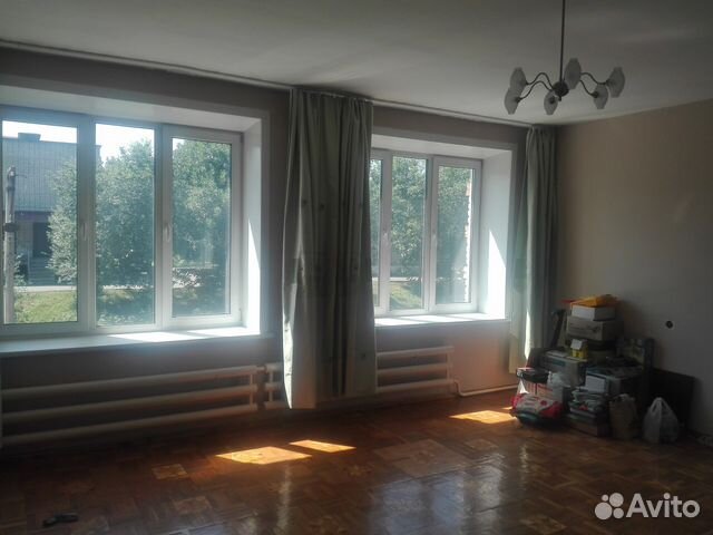 2-к квартира, 80 м², 2/2 эт.