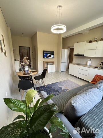 

1-к. квартира, 42 м², 11/12 эт.