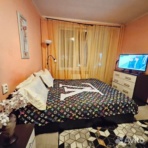

1-к. квартира, 40 м², 6/12 эт.