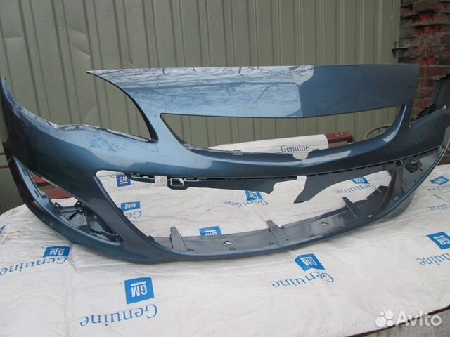 Opel Astra J бампер передний цвет синий